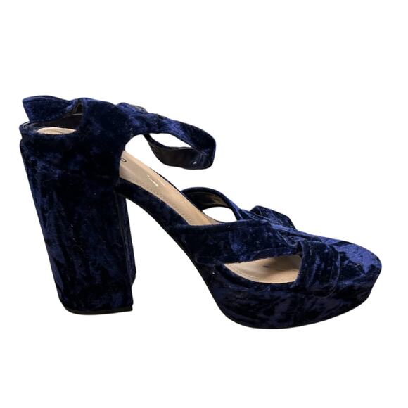 TORRID crushed purple velvet 70s block heel platform pumps NWOT Sz 11 - Picture 6 of 13